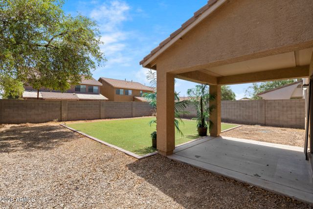 691 E CHRISTOPHER Street, San Tan Valley, AZ 85140