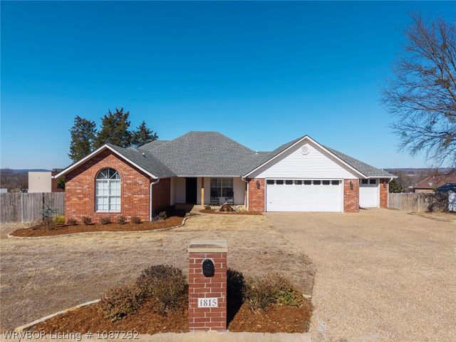 1815 Heritage Drive, Van Buren, AR 72956