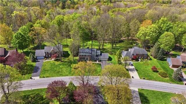 69 Middlebury Road, Orchard Park, NY 14127