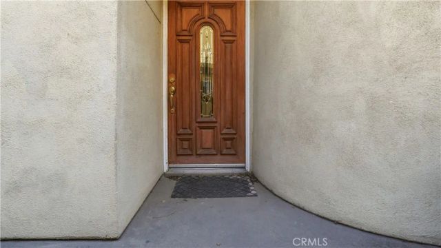 14256 Victory Boulevard 3, Van Nuys, CA 91401