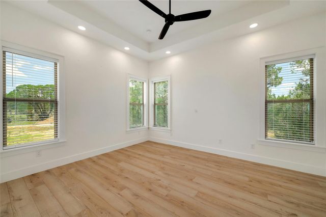 2 Cherokee TRL, Wimberley, TX 78676