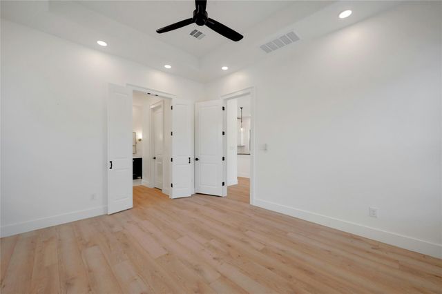 2 Cherokee TRL, Wimberley, TX 78676