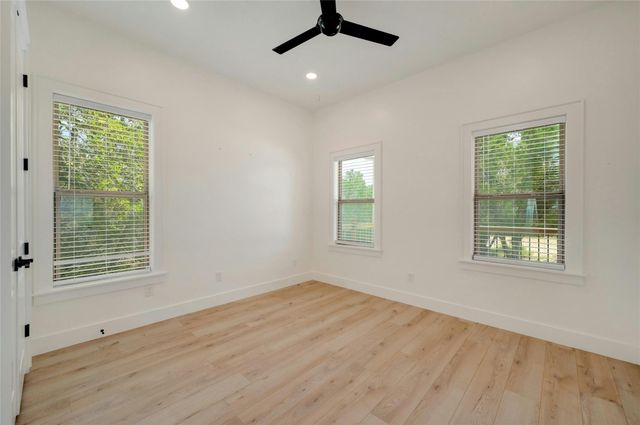 2 Cherokee TRL, Wimberley, TX 78676