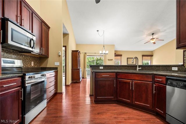 3700 Heron Drive, Lorain, OH 44053