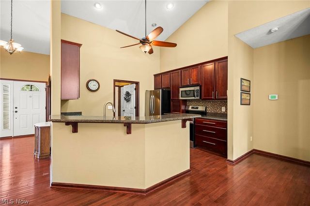 3700 Heron Drive, Lorain, OH 44053