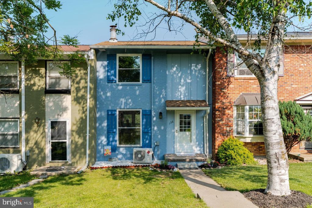 136 ATLANTIC AVE, Broadway, VA 22815
