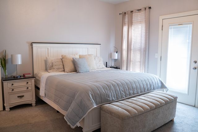 1756 E Charles Street, Republic, MO 65738