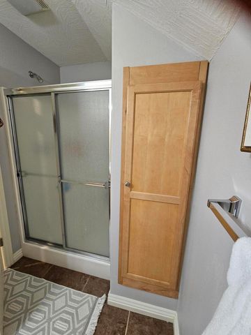 1756 E Charles Street, Republic, MO 65738