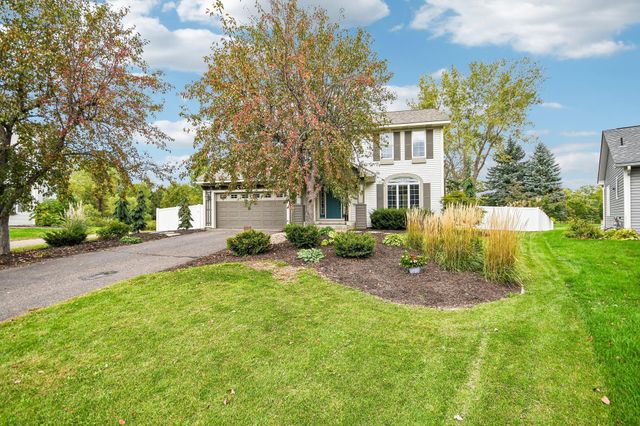 1075 Fallbrook Lane, Woodbury, MN 55125