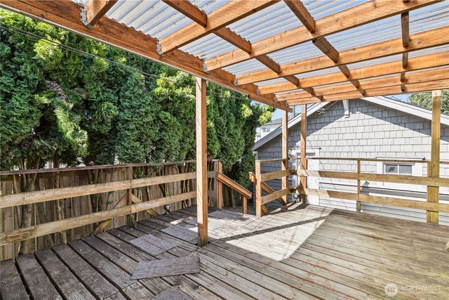 630 N Oakes Street, Tacoma, WA 98406
