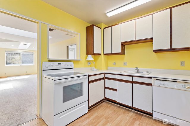630 N Oakes Street, Tacoma, WA 98406