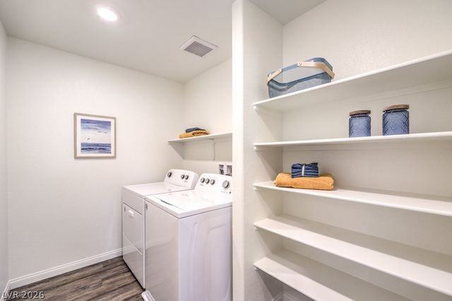 924 Galloway Lake Avenue, North Las Vegas, NV 89084