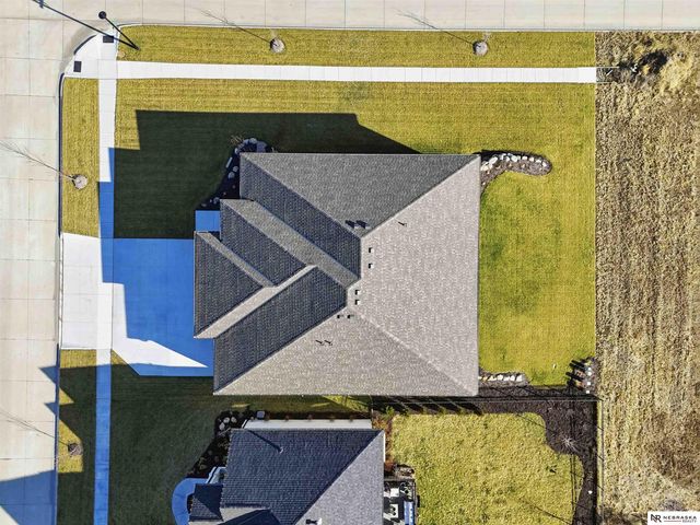 8853 Calamus River Road, Lincoln, NE 68520