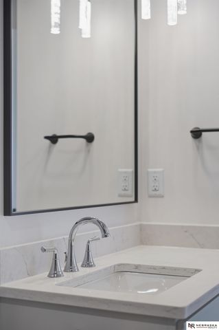 8853 Calamus River Road, Lincoln, NE 68520