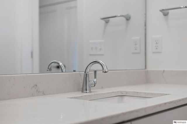 8853 Calamus River Road, Lincoln, NE 68520