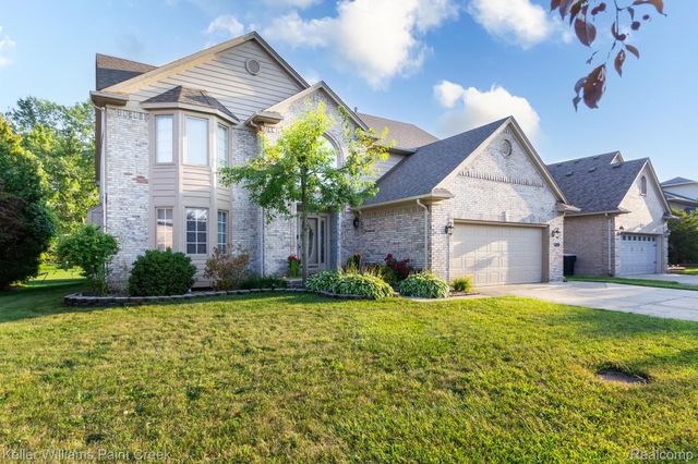 18188 Teresa Drive, Macomb Township, MI 48044