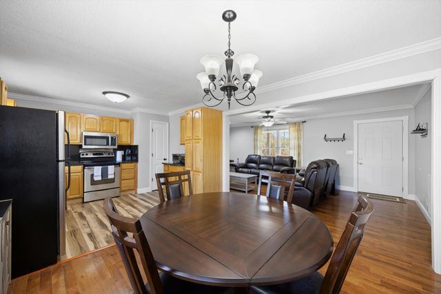 906 Diamond Circle, Lafayette, GA 30728