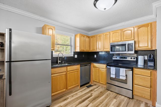 906 Diamond Circle, Lafayette, GA 30728