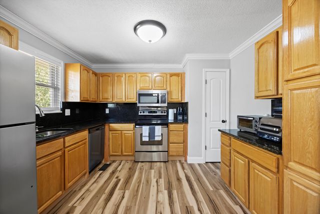 906 Diamond Circle, Lafayette, GA 30728