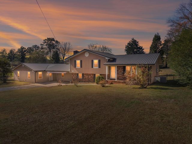 906 Diamond Circle, Lafayette, GA 30728