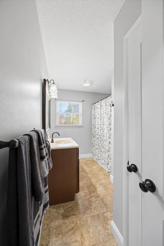 906 Diamond Circle, Lafayette, GA 30728