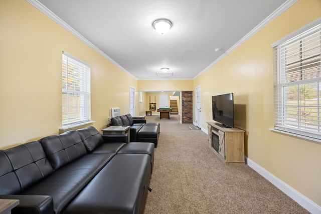 906 Diamond Circle, Lafayette, GA 30728