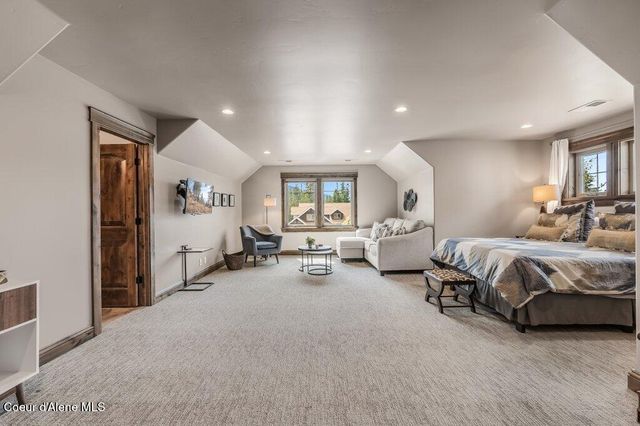 3455 E Winray DR, Hayden, ID 83835