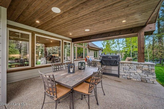 3455 E Winray DR, Hayden, ID 83835