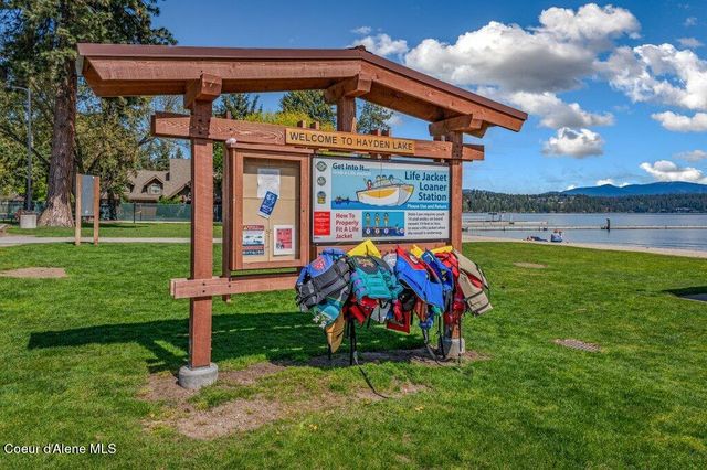 3455 E Winray DR, Hayden, ID 83835