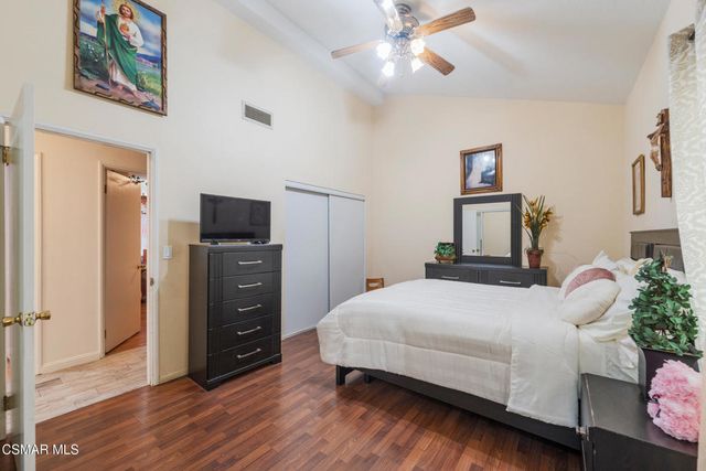 1917 Fitzgerald Road, Simi Valley, CA 93065