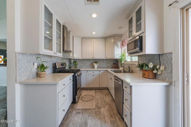 1917 Fitzgerald Road, Simi Valley, CA 93065