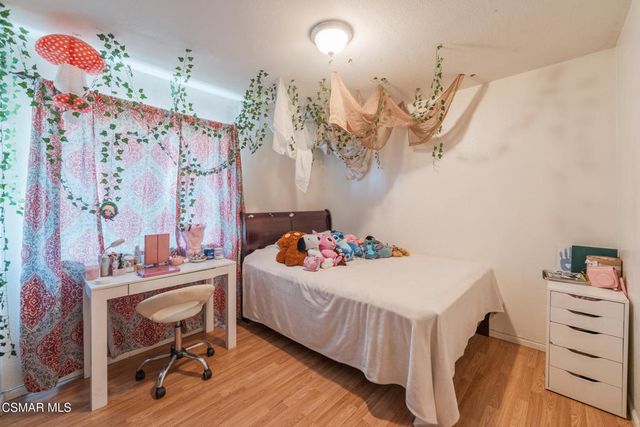 1917 Fitzgerald Road, Simi Valley, CA 93065