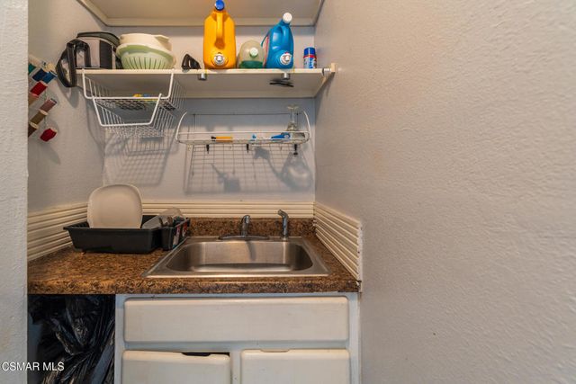 1917 Fitzgerald Road, Simi Valley, CA 93065