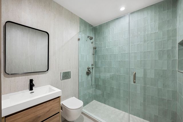 356 QUINCY Street, New York City, NY 11216