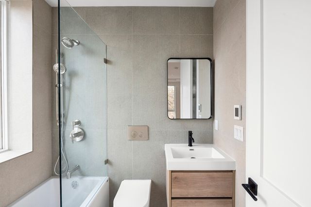 356 QUINCY Street, New York City, NY 11216