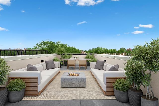 356 QUINCY Street, New York City, NY 11216