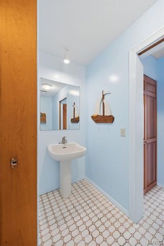 16 Rockwood Forest Glen, Wildwood, MO 63025