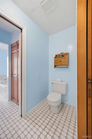 16 Rockwood Forest Glen, Wildwood, MO 63025