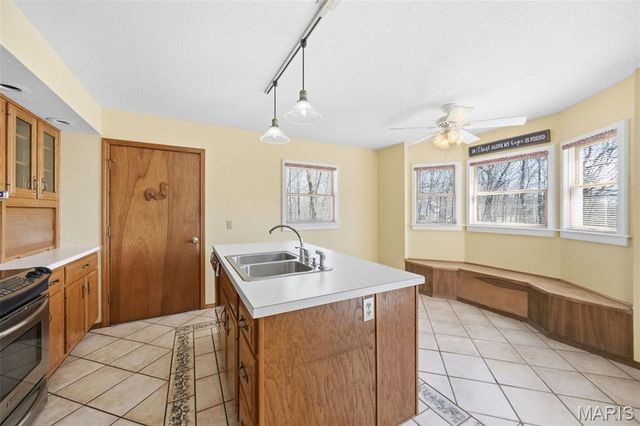 16 Rockwood Forest Glen, Wildwood, MO 63025