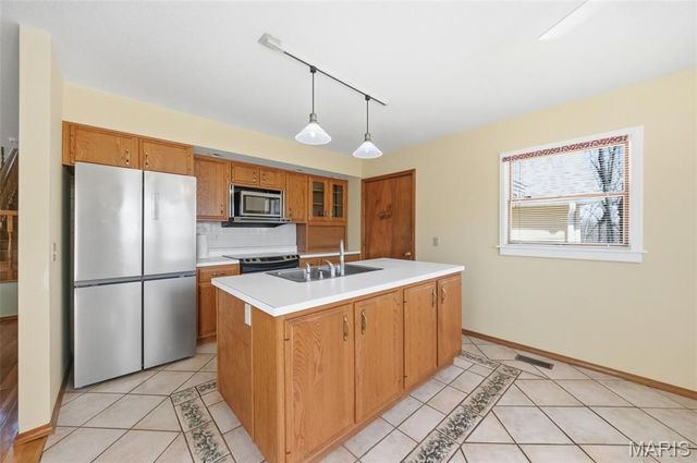 16 Rockwood Forest Glen, Wildwood, MO 63025