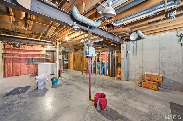 16 Rockwood Forest Glen, Wildwood, MO 63025