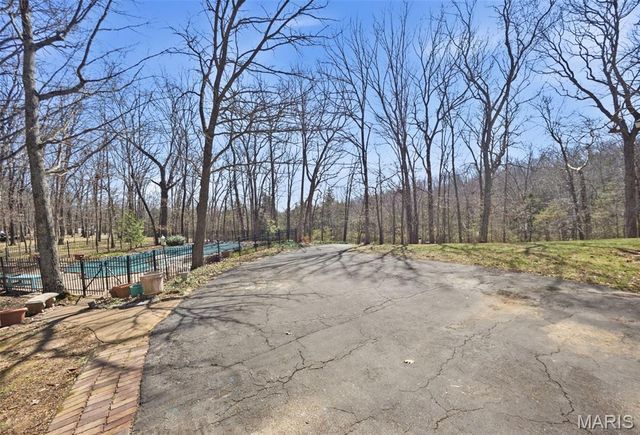 16 Rockwood Forest Glen, Wildwood, MO 63025