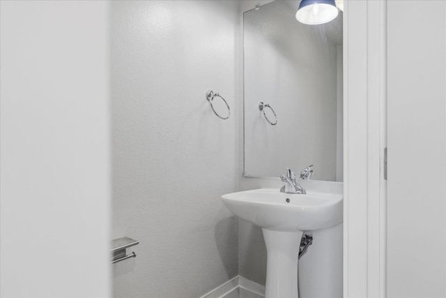 925 The Alameda 302, San Jose, CA 95126