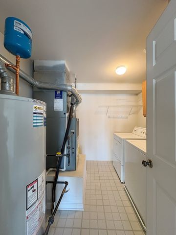 2611 Cedar Glade Drive 201, Naperville, IL 60564