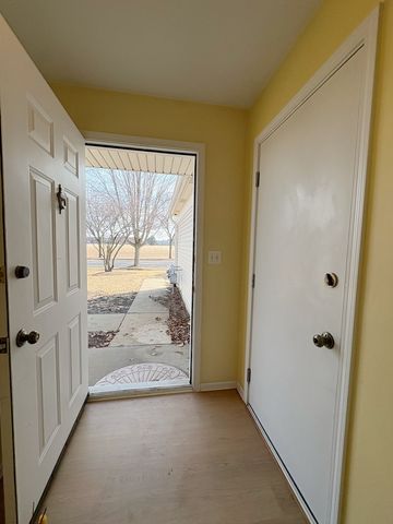 2611 Cedar Glade Drive 201, Naperville, IL 60564