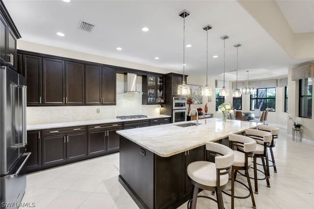 10126 Palazzo DR, Naples, FL 34119