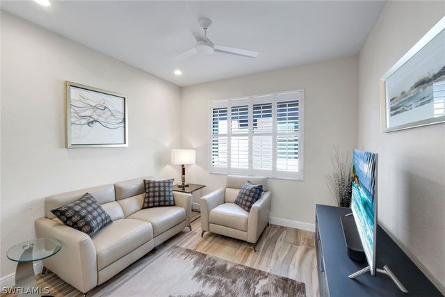 10126 Palazzo DR, Naples, FL 34119