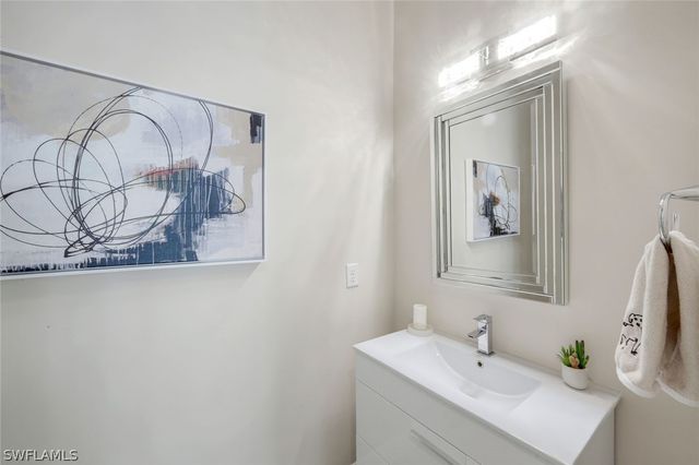 10126 Palazzo DR, Naples, FL 34119