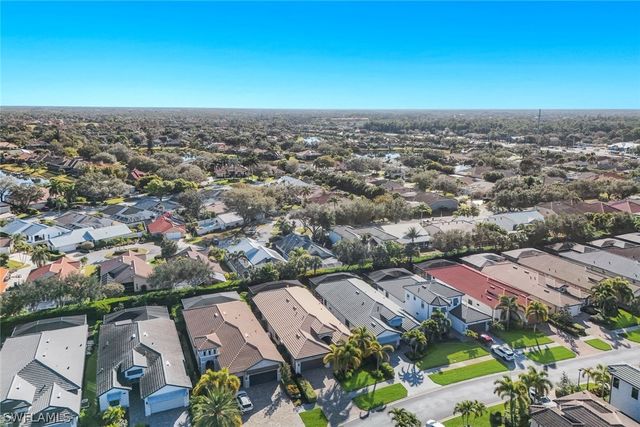 10126 Palazzo DR, Naples, FL 34119