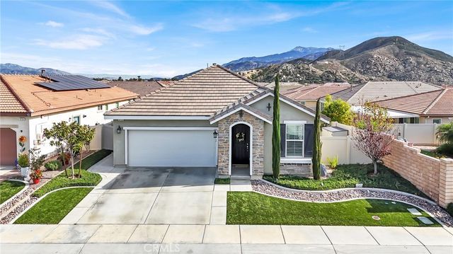 372 Linnea Fields, Beaumont, CA 92223